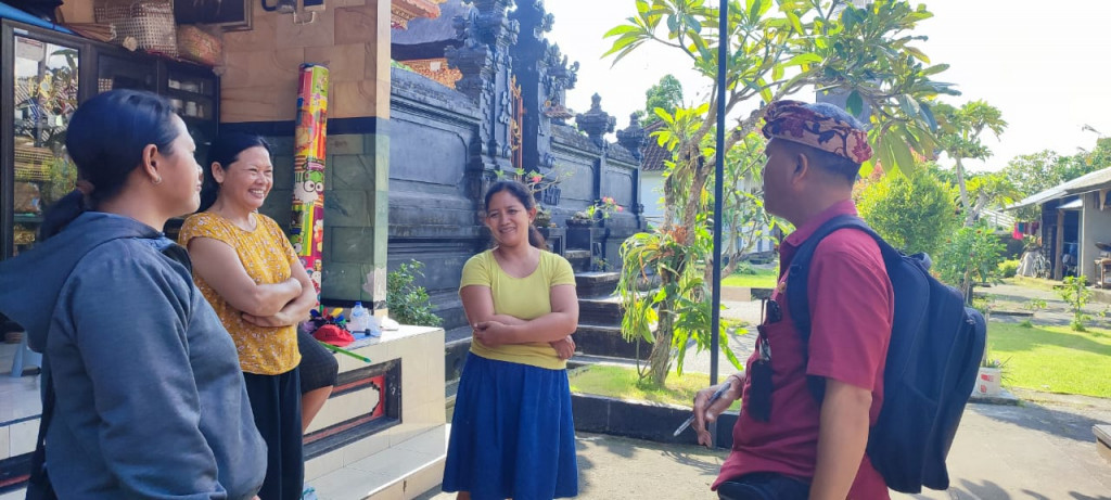 Inspeksi sarana air minum di Br. Puseh Sading Kamis, 4 April 2025